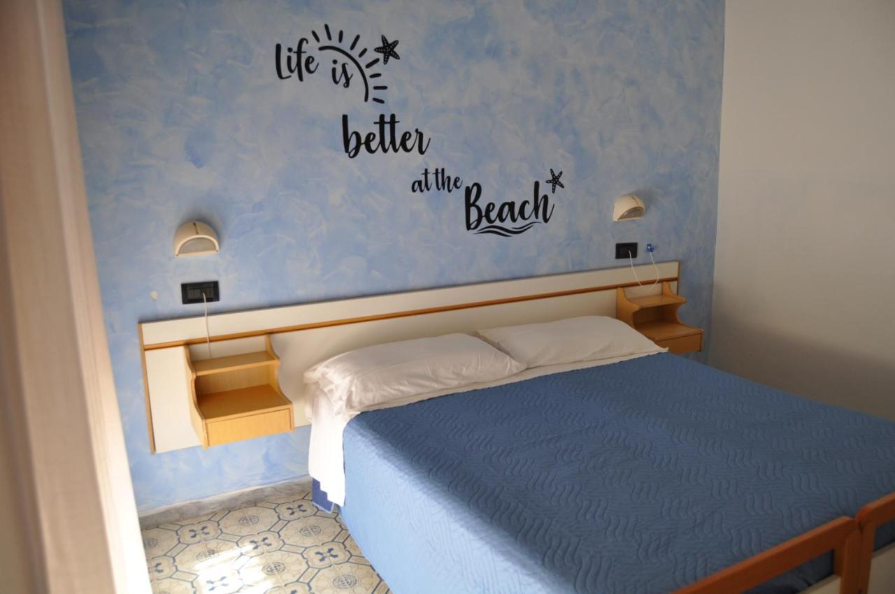 Hotel Rigobello Riccione Extérieur photo
