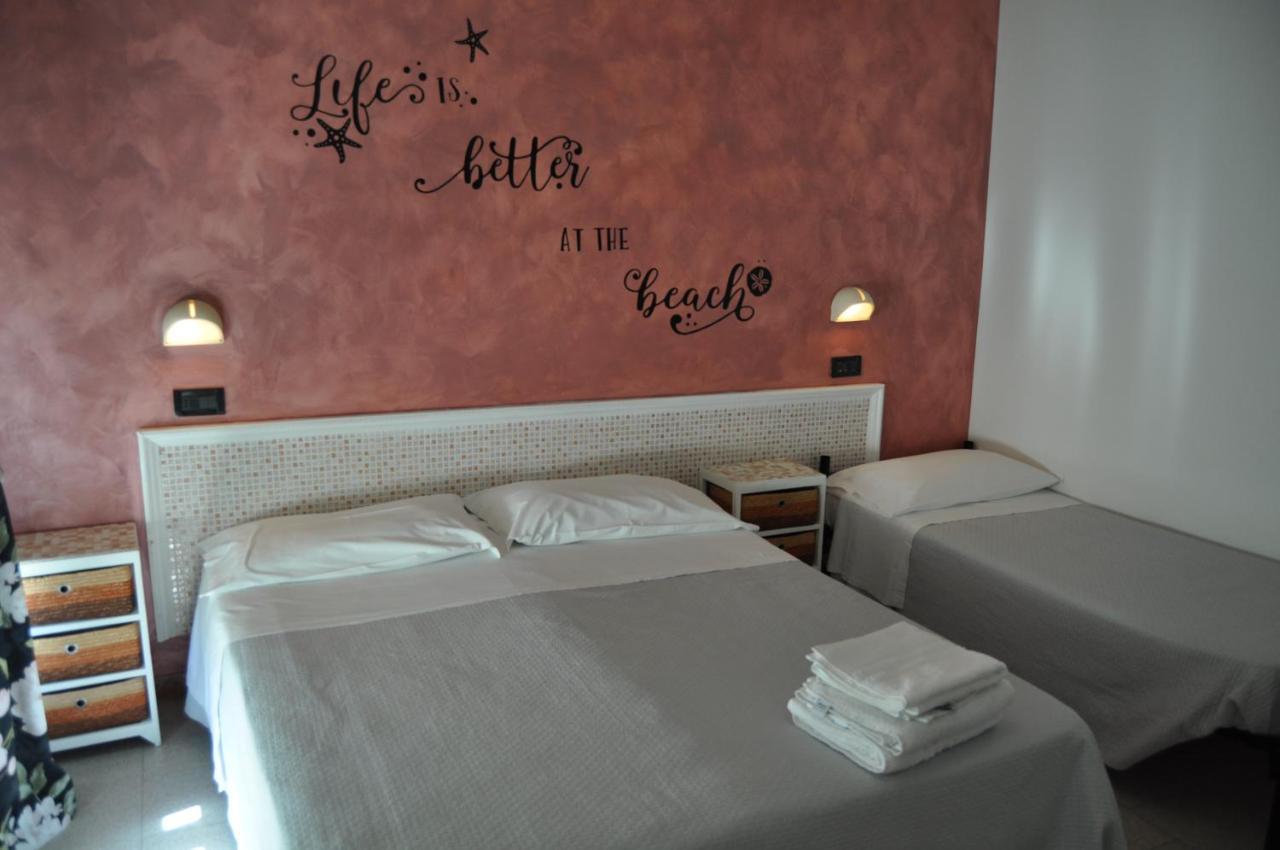 Hotel Rigobello Riccione Extérieur photo